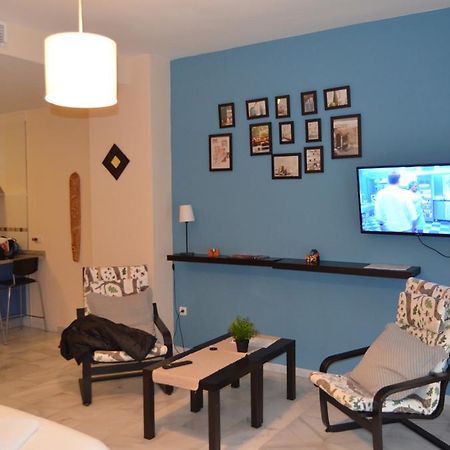 Apartamentos Canasteros Malaga Zewnętrze zdjęcie