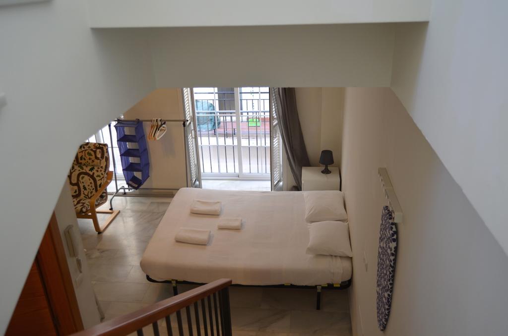 Apartamentos Canasteros Malaga Zewnętrze zdjęcie