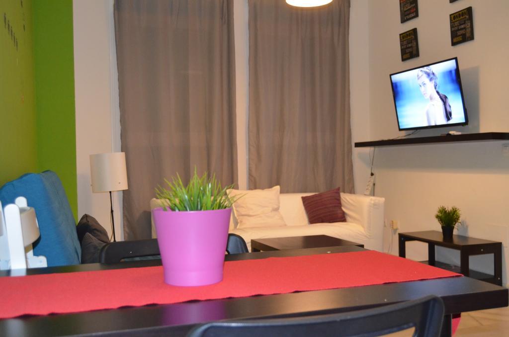 Apartamentos Canasteros Malaga Zewnętrze zdjęcie