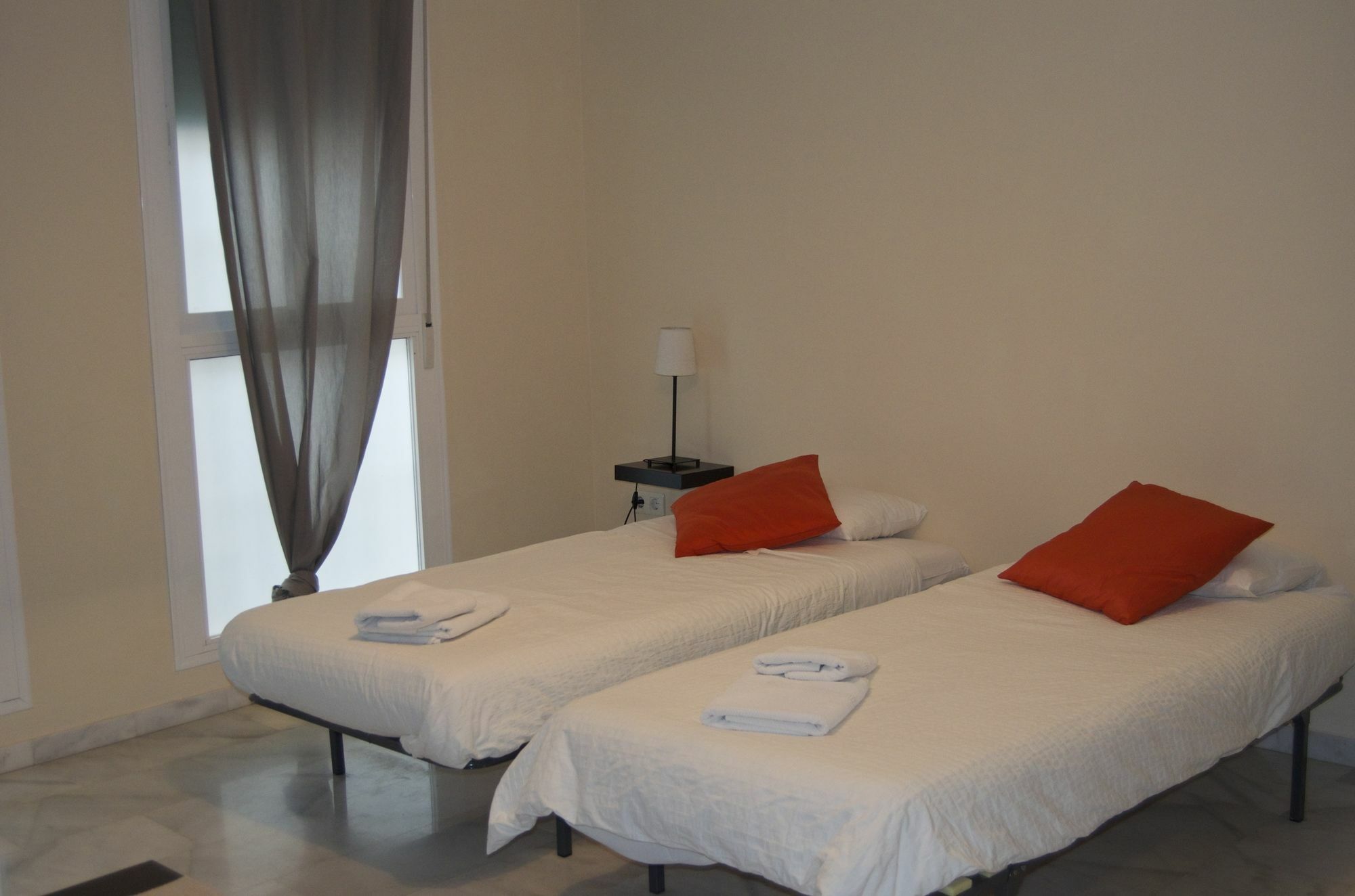 Apartamentos Canasteros Malaga Zewnętrze zdjęcie